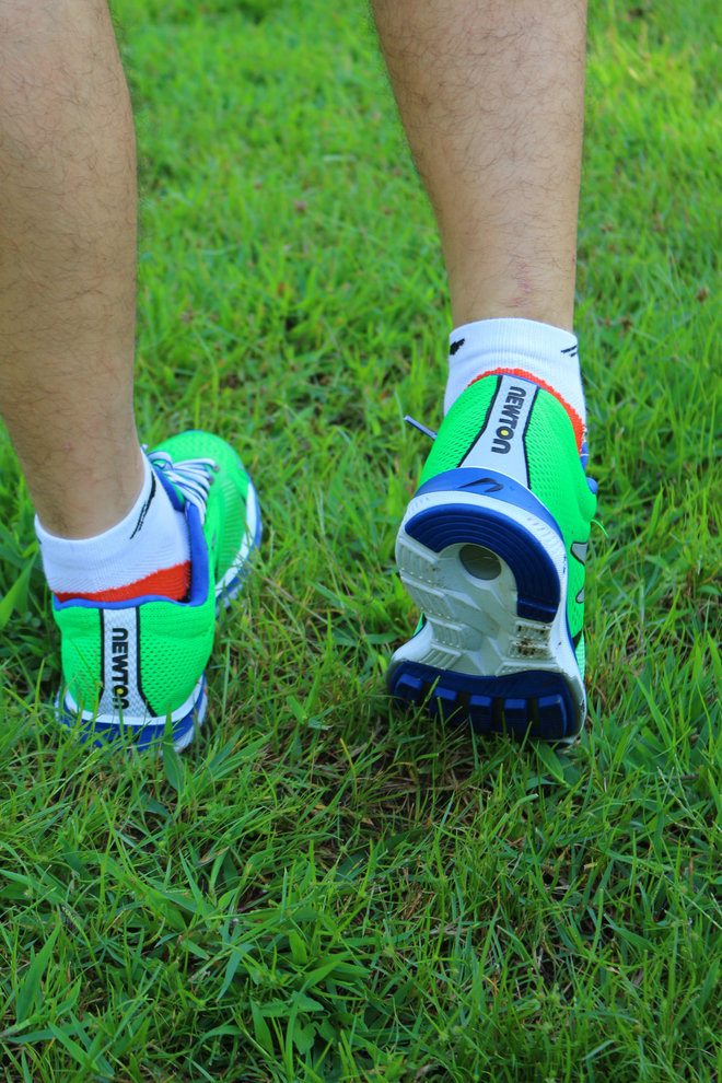 实力不够，跑鞋来凑——最专业的小众跑鞋GRAVITY V评测