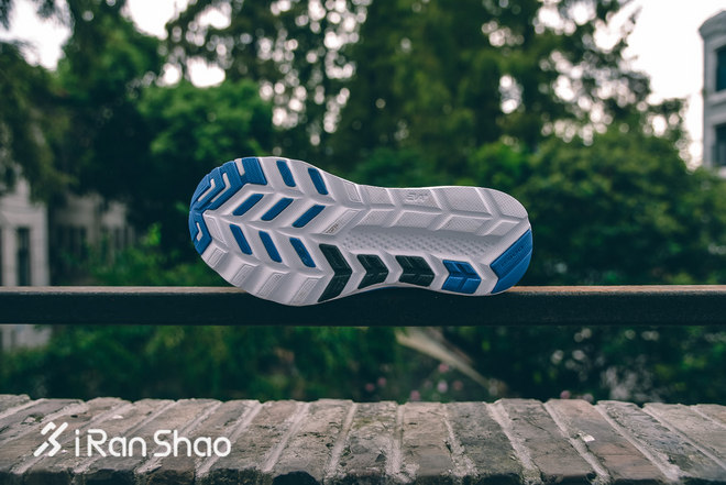 开箱 | 祥云附身 Saucony Kinvara 7北京马拉松限量款