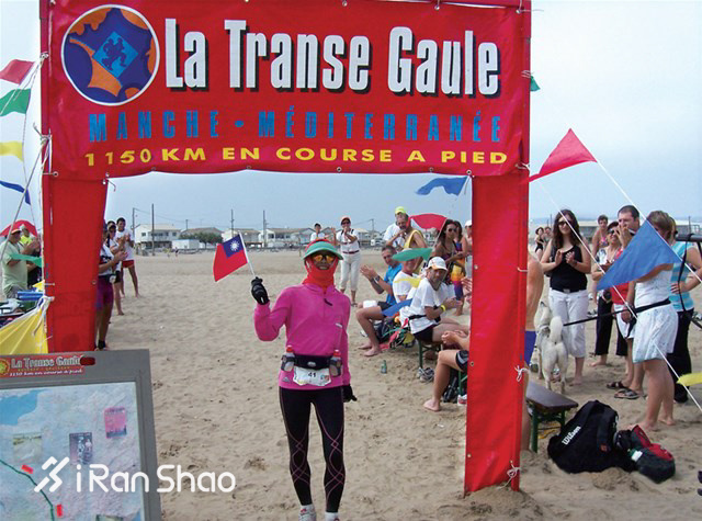 人物 | 她们在看不见的跑道上“奔跑”