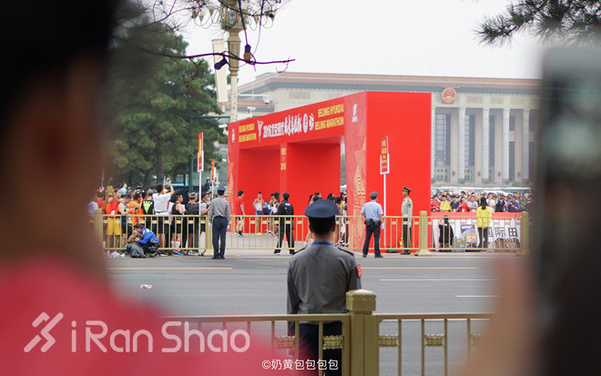 三万分之一 | 经历多年尴尬的吐槽后，36岁的北京马拉松正在赢回人心