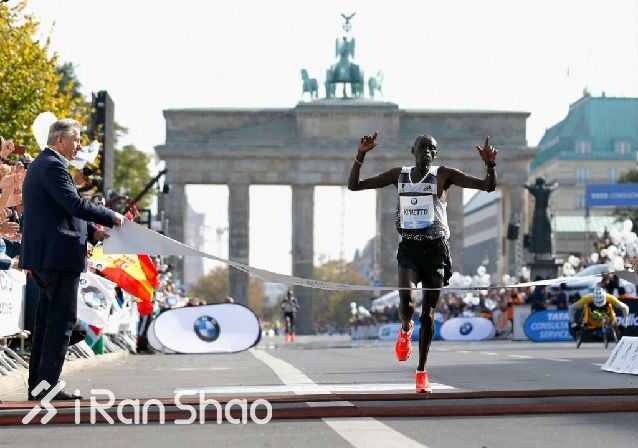 柏林马拉松 | 他们造就柏马的速度神话：你应该知道的9个传奇跑者