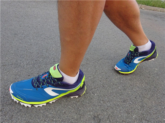 迪卡侬KIPRUN TRAILL XT6：初级越野跑者的利器