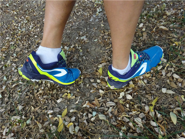 迪卡侬KIPRUN TRAILL XT6：初级越野跑者的利器