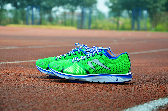 只要你相信，牛顿能带你奔向光明------Newton Gravity V评测