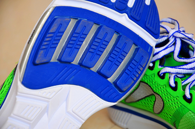 只要你相信，牛顿能带你奔向光明------Newton Gravity V评测