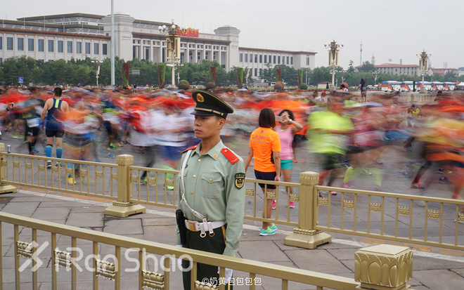 三万分之一 | 经历多年尴尬的吐槽后，36岁的北京马拉松正在赢回人心