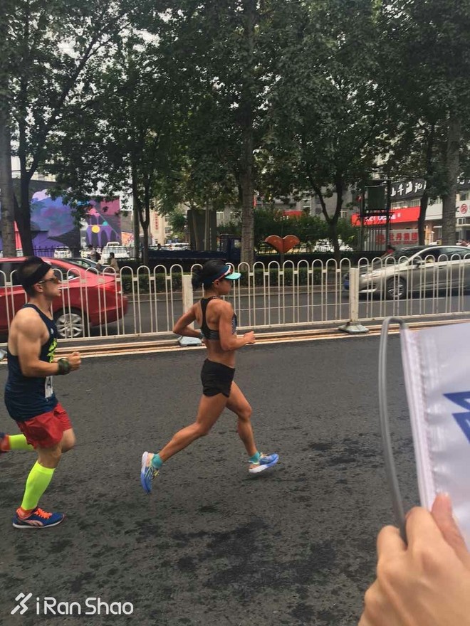 人物 | 北马女子第八！ “西雅图一姐”的中国首战