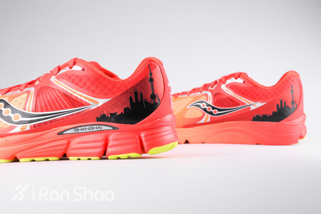 开箱 | 祥云附身 Saucony Kinvara 7北京马拉松限量款