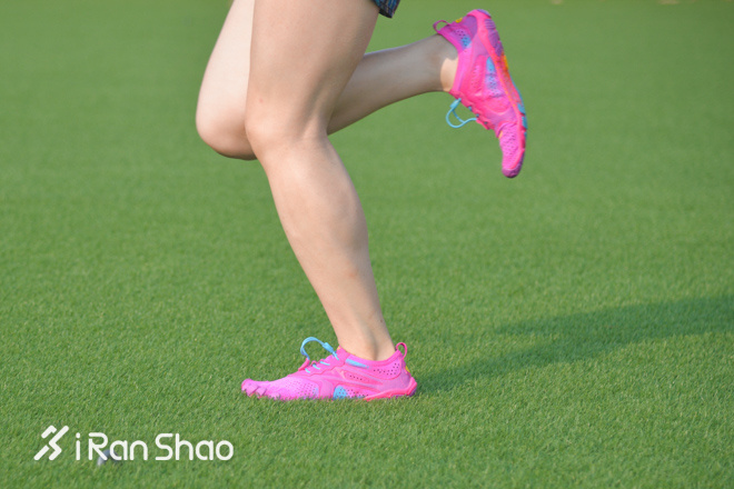 TOPX | VibramFiveFingers五指鞋路跑系列横评