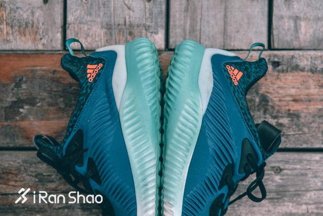 开箱 | adidas AlphaBOUNCE 没有BOOST之后