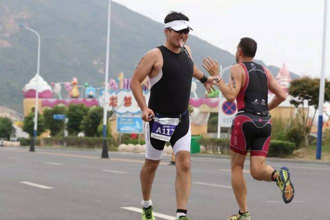 激情铁三落户魅力海岛，连云港首届铁人三项赛完美体验！
