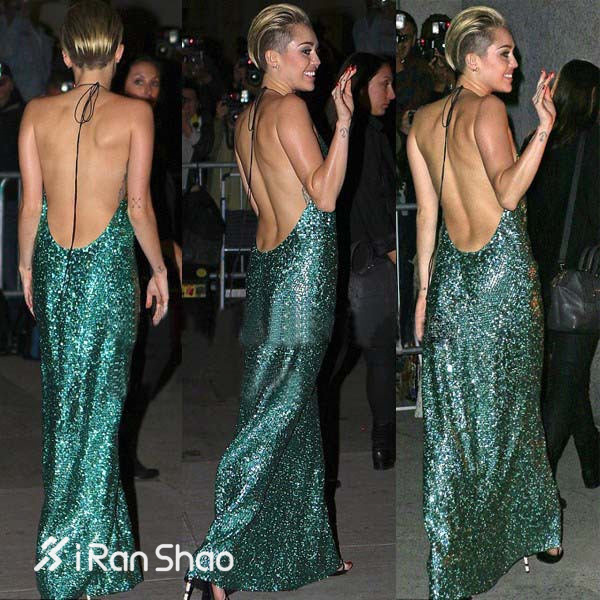 露背转身惊艳四方 她们的脊柱沟美得能盛汤