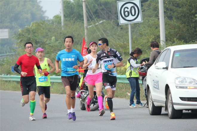 【跑步革命】李宁云马姿势跑法认证版跑鞋评测