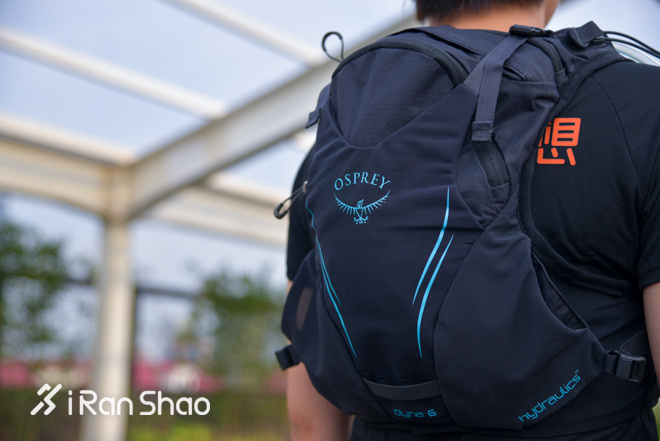 配件  |  英柔结合  Osprey 首款女性越野水包Dyna测评