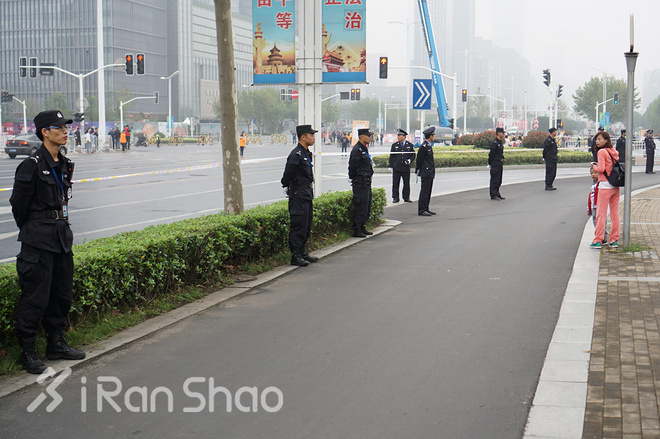 2016南京马拉松：这很南京，这很“依壁雕凿”