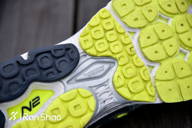 跑鞋 | New Balance 1260 V6 坚如磐石，稳若泰山