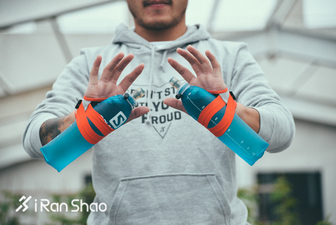 经验 | 软趴趴也是很好用的 手持软水壶不完全评测