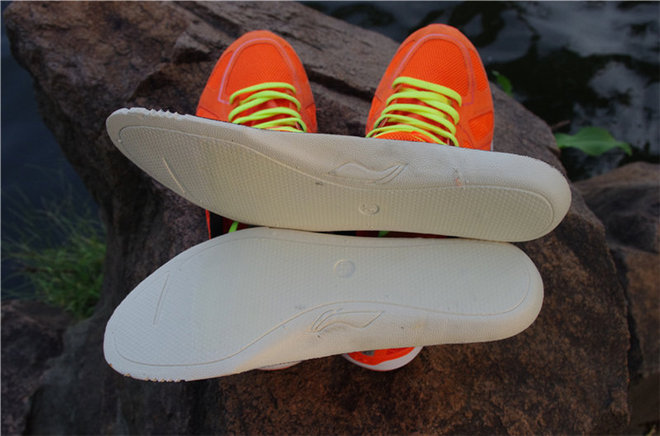 【跑步革命】李宁云马姿势跑法认证版跑鞋评测