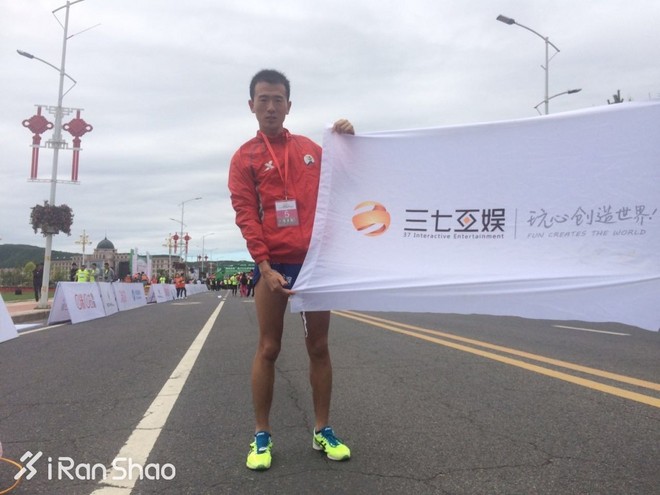 人物 | 18天四全马 最慢2:47：赏金跑者刘路峰续篇