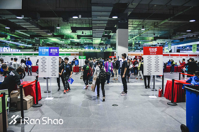 喜欢上马的理由 | 探秘上马EXPO 变身八爪鱼装满参赛包