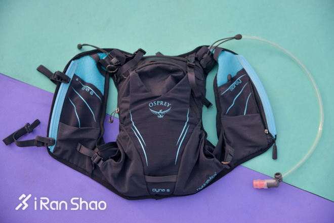 配件  |  英柔结合  Osprey 首款女性越野水包Dyna测评