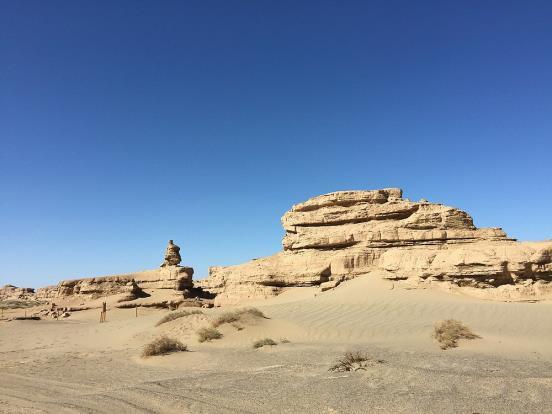 西出阳关，云马作伴 ——李宁云马姿势跑法认证版跑鞋评测