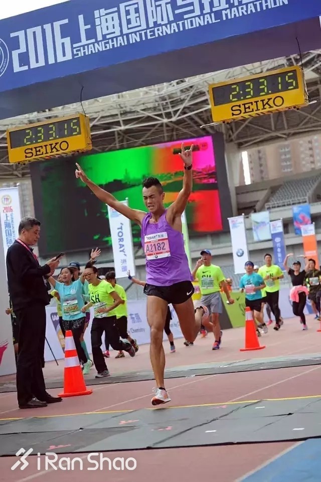 人物 | 陈龙：192斤胖子两年练成上马男子第六