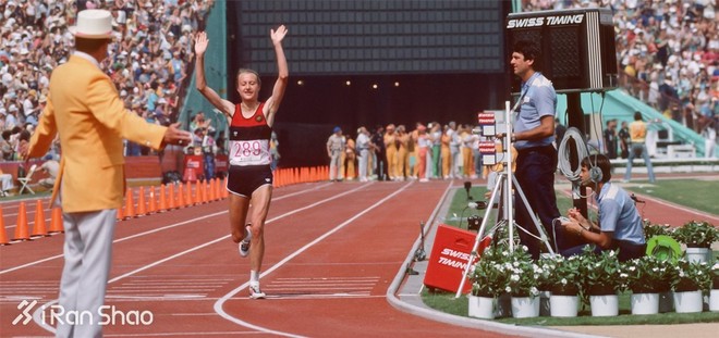 纽约马拉松 | 纽马女神韦茨：九度夺冠，三破世界纪录