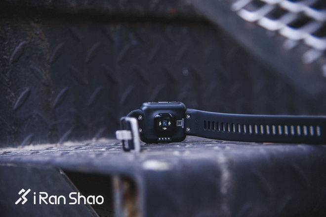 开箱 | Garmin Forerunner 35 绝佳的入门级运动手表？