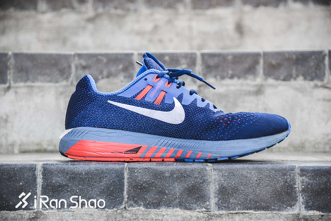 跑鞋 | 我们真的需要稳定跑鞋么 Nike Air Zoom Structure 20深度评测