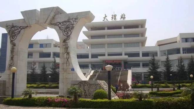 跑者天堂 | 在苍山洱海跑一场风花雪月