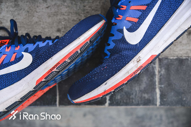 跑鞋 | 我们真的需要稳定跑鞋么 Nike Air Zoom Structure 20深度评测