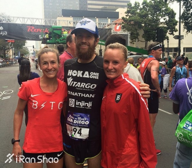 人物 | 他一年跑遍六大马拉松 平均成绩2:31