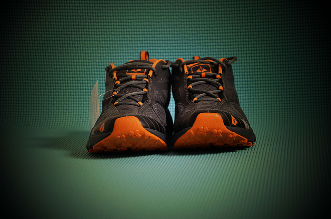 黑色闪电，驰骋山野——Vasque Constant Velocity 越野鞋评测