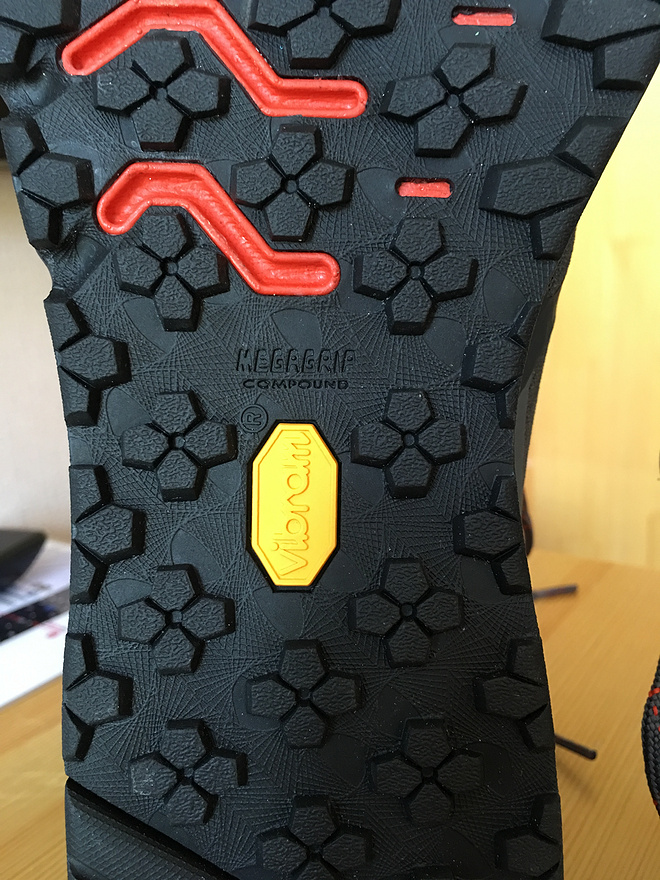 Megagrip Adventure：Vasque Vertical Velocity越野跑鞋初测