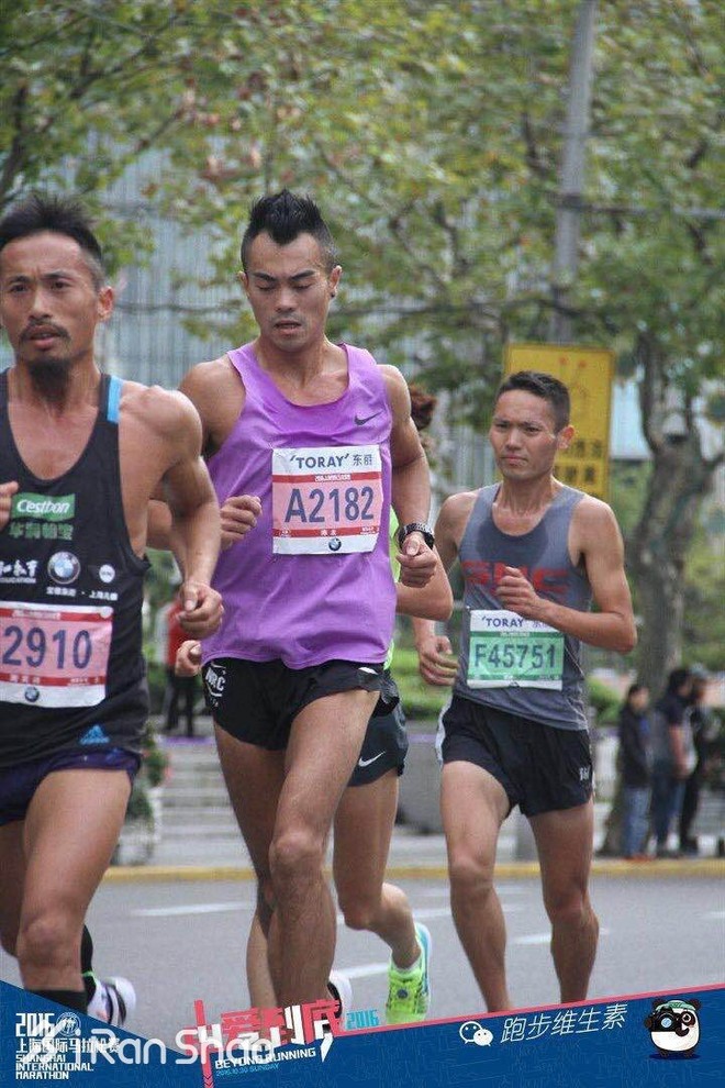 人物 | 陈龙：192斤胖子两年练成上马男子第六