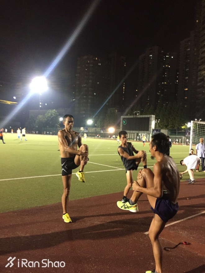 人物 | 陈龙：192斤胖子两年练成上马男子第六