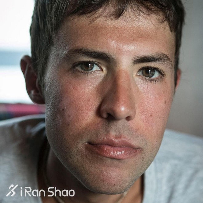 人物 | 他每天跑2.7个全马 仅用42天横穿美国