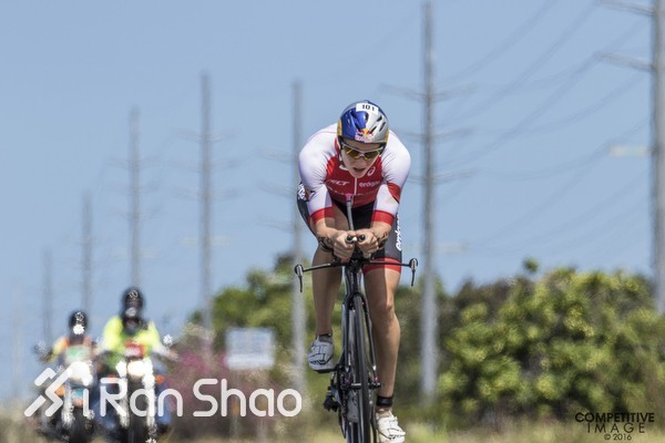 人物 | “世界大铁女王”李芙的独门秘籍：以痛苦为友