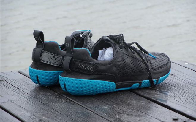 没有束缚、自由的奔跑—跑鞋SKORA FORM评测