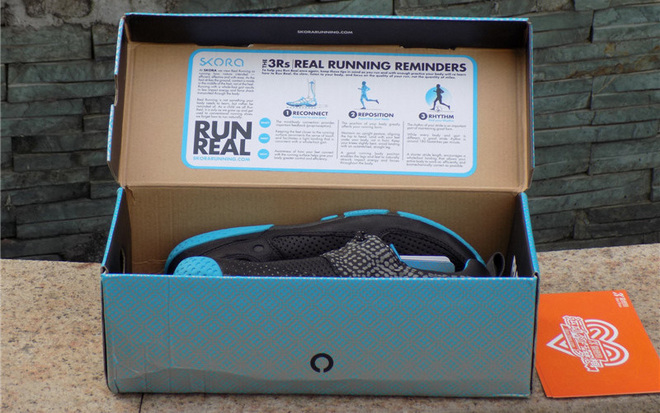 没有束缚、自由的奔跑—跑鞋SKORA FORM评测