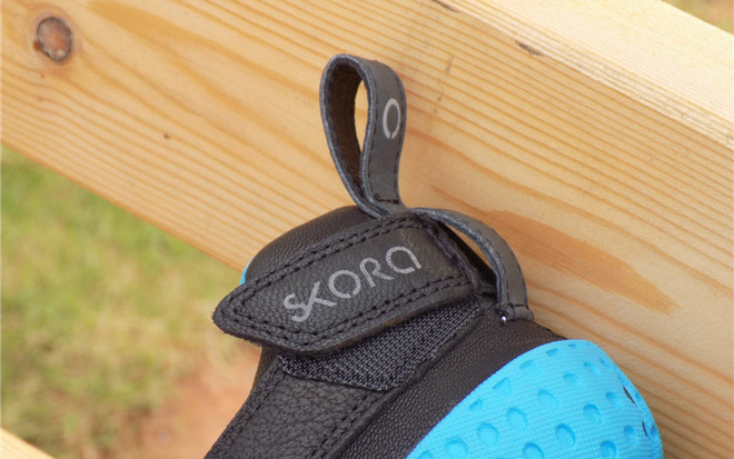 没有束缚、自由的奔跑—跑鞋SKORA FORM评测