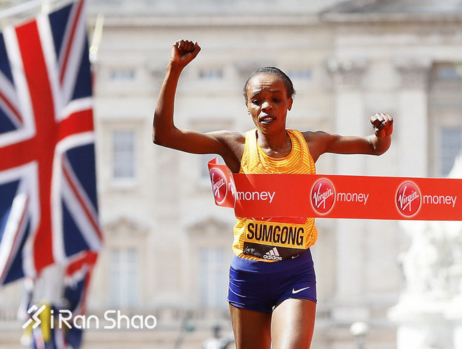 2016爱燃烧年终回顾 | 世界马拉松年度人物