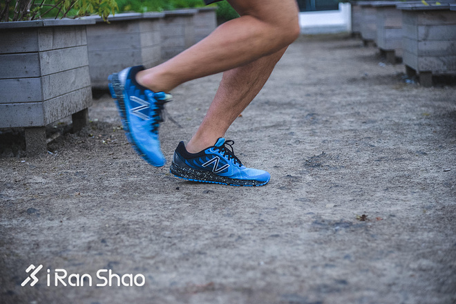 跑鞋 | 夜空中最亮的星 New Balance Vazee Pace V2 Protect Pack评测