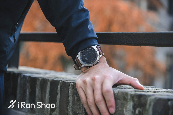 开箱 | Garmin fenix CHRONOS 商务运动总相宜