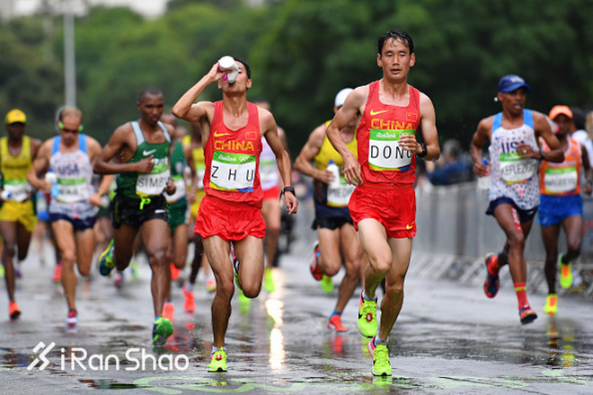 2016爱燃烧年终回顾 | 中国马拉松年度人物