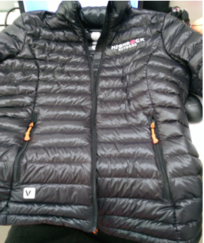 天石V10防水羽绒服评测——暖暖的过冬