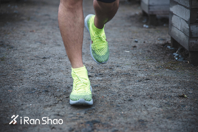 TopX | 这个冬天脚不冷 2016四大冬季款跑鞋横评