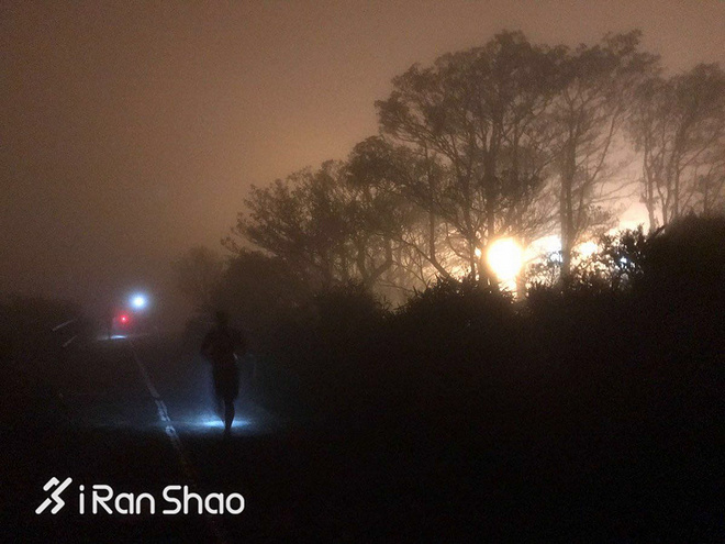 港百 | 群雄争霸，黑马搅局！