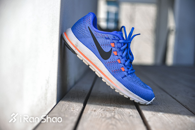 跑鞋 | 把体重全部交给它 Nike Air Zoom Vomero 12深度评测